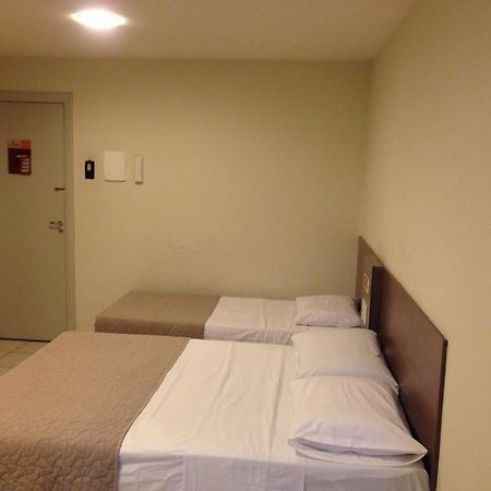 Hotel Central Каруару Экстерьер фото